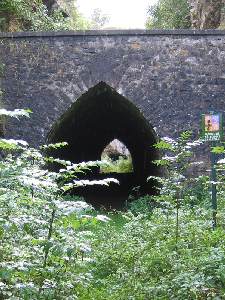 Tunel do starého lomu na Požárech